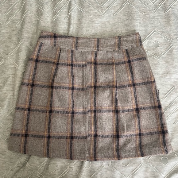 Flannel High-Waisted Mini Skirt - Picture 5 of 5